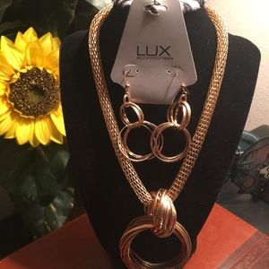 Necklace Set